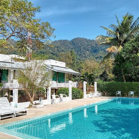 Capital O 75411 Navagio​ Boutique​ Koh​ Chang​ Hotel Trat Exterior photo